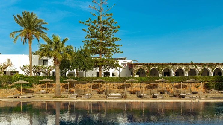 Minos Beach Art Hotel